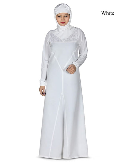 Zeenat Abaya