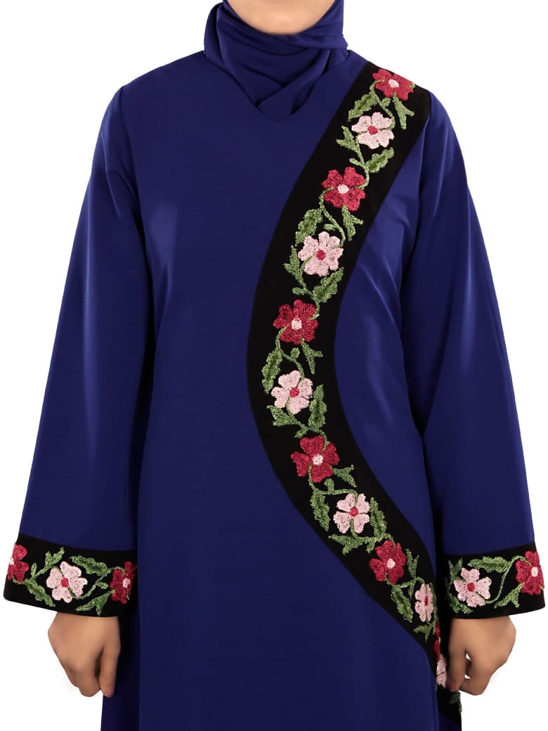 Tasnim Abaya