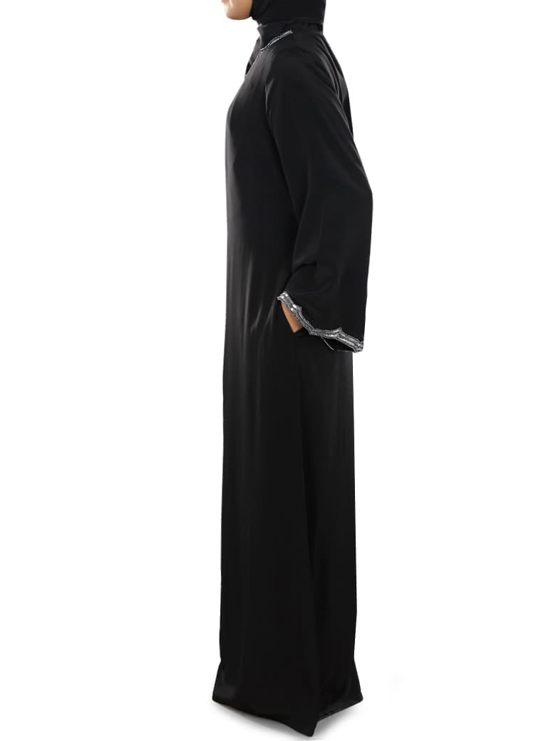 Madiha Hand Embroidered Front Open Burqa