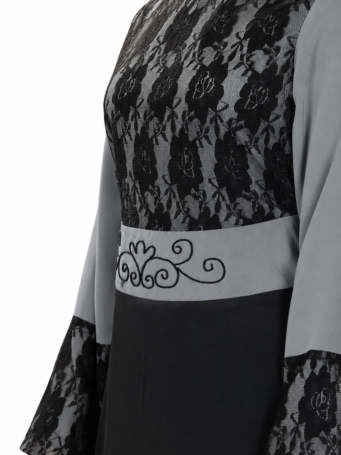 Sarrinah Abaya