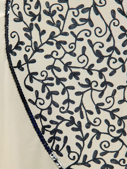 Hena Abaya