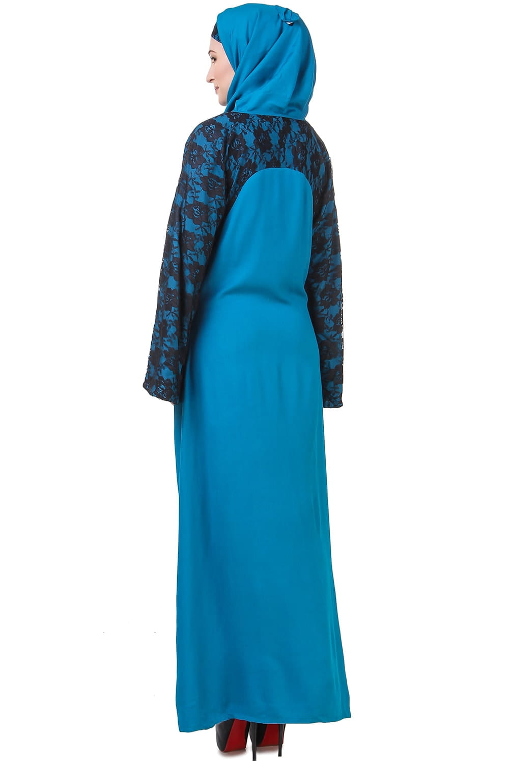 Shazana Abaya