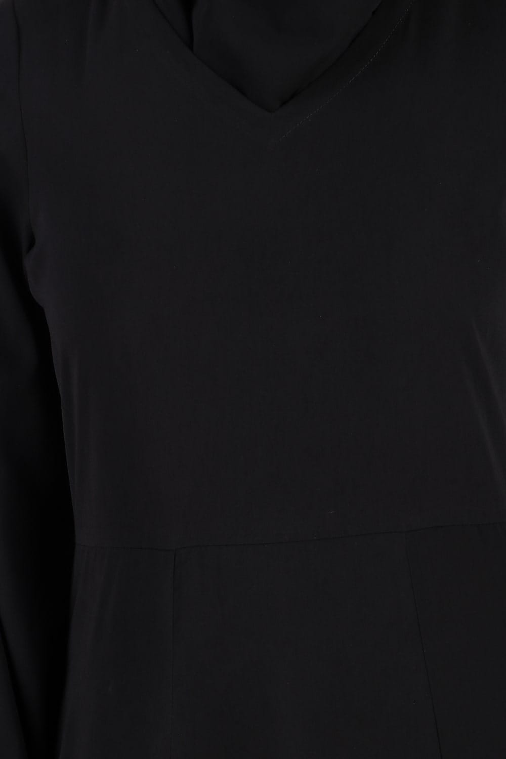 Paisley Embroidery Nida Black Abaya