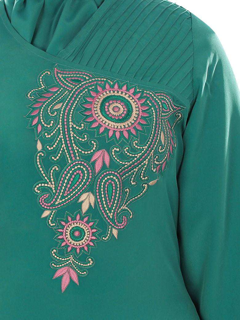 Nuzhat Bottle Green Abaya Emboidery