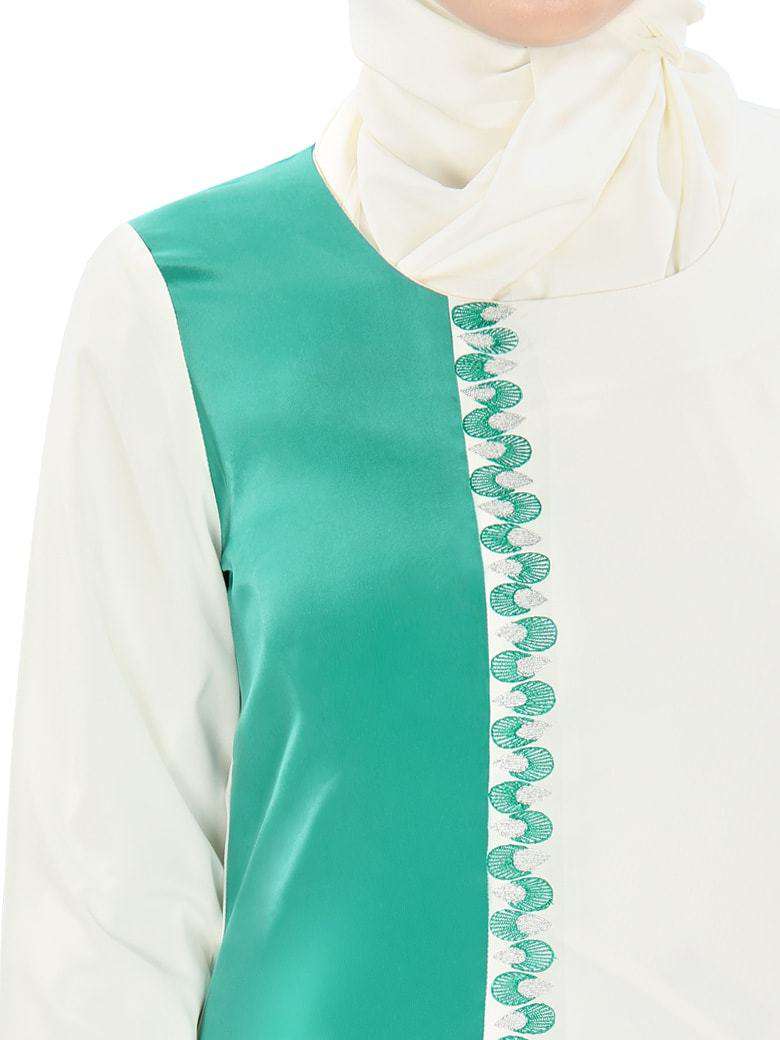 Leena Abaya Front