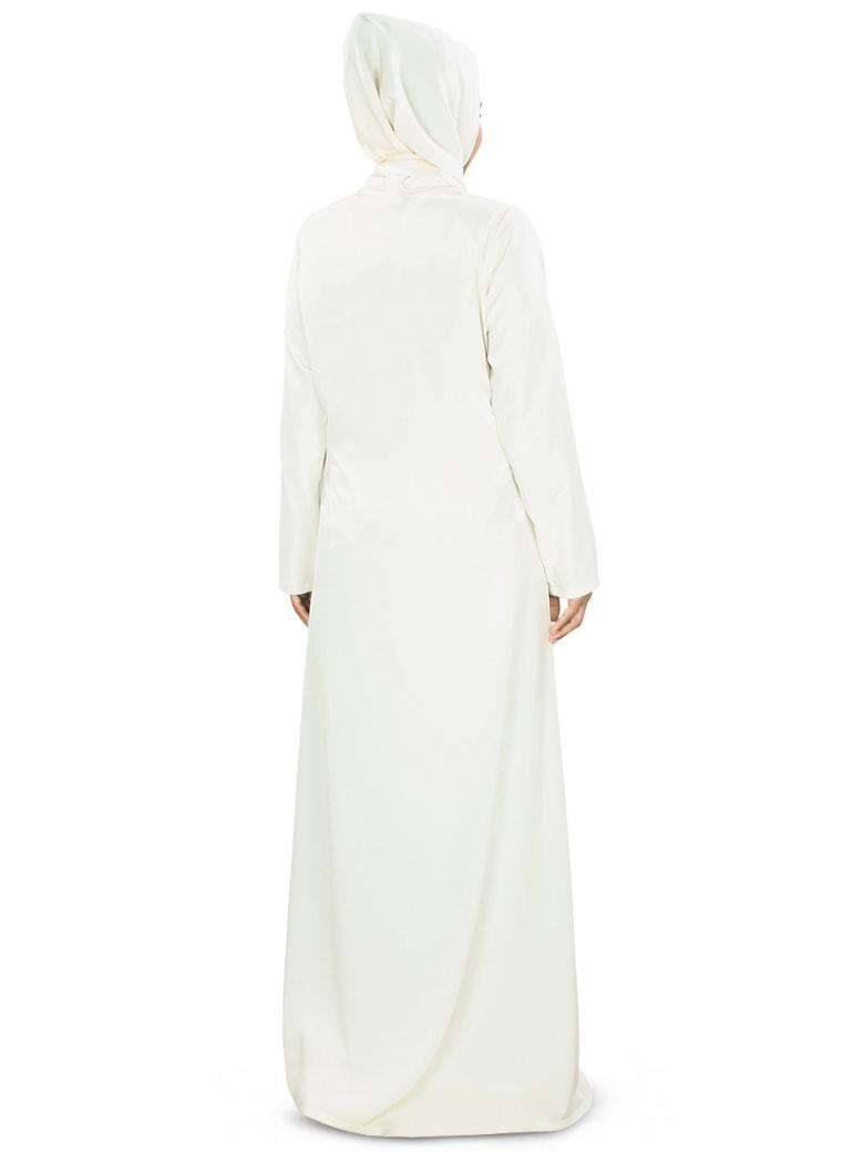 Leena Abaya Back